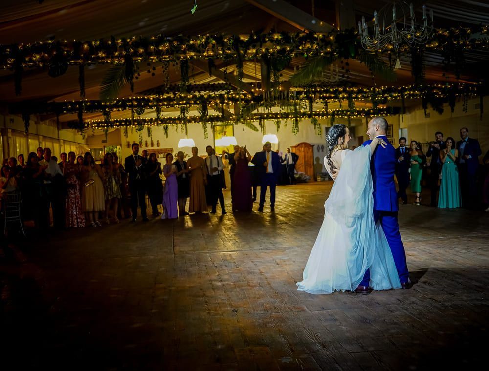 Salón de Finca Villa Mercedes durante el baile nocturno